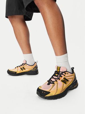 Buty sportowe męskie na wiosnę New Balance ze sklepu: MODIVO w kategorii: Buty sportowe męskie - zdjęcie WP-EBWP-BKLVO-LN0_0000306385900