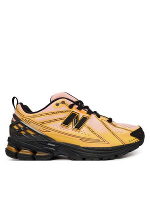 Buty sportowe męskie na wiosnę New Balance ze sklepu: MODIVO w kategorii: Buty sportowe męskie - zdjęcie WP-EBWP-BKLVO-LN0_0000306385900