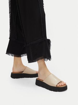 Klapki damskie eleganckie JENNY ze sklepu: MODIVO w kategorii: Klapki damskie - zdjęcie WP-EBWP-BKLVO-LN0_5903698733449