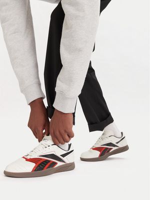 Buty sportowe męskie Reebok ze sklepu: MODIVO w kategorii: Buty sportowe męskie - zdjęcie WP-EBWP-BKLVO-LN0_5906751227817