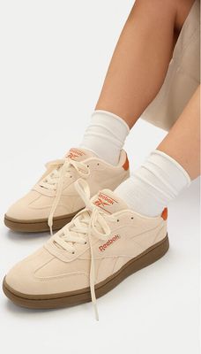 Buty sportowe damskie na wiosnę Reebok ze sklepu: MODIVO w kategorii: Buty sportowe damskie - zdjęcie WP-EBWP-BKLVO-LN0_5906751244227