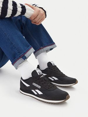 Buty sportowe męskie na jesień Reebok ze sklepu: MODIVO w kategorii: Buty sportowe męskie - zdjęcie WP-EBWP-BKLVO-LN0_5906751492352