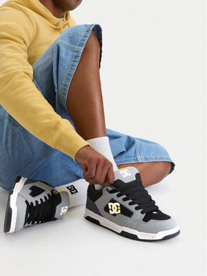 Buty sportowe męskie na wiosnę Dc Shoes ze sklepu: MODIVO w kategorii: Buty sportowe męskie - zdjęcie WP-EBWP-BKLVO-LN0_5906751601914