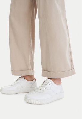 Buty sportowe damskie eleganckie Lasocki ze sklepu: MODIVO w kategorii: Buty sportowe damskie - zdjęcie WP-EBWP-BKLVO-LN0_5906751654057