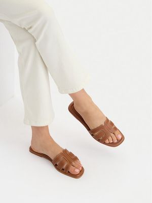 JENNY - Klapki damskie ze sklepu: MODIVO w kategorii: Klapki damskie - zdjęcie WP-EBWP-BKLVO-LN0_5906751715987