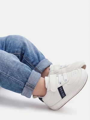 Guess - Buty sportowe dziecięce na wiosnę ze sklepu: MODIVO w kategorii: Buty sportowe dziecięce - zdjęcie WP-EBWP-BKLVO-LN0_5906751742044
