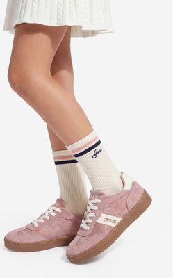 Buty sportowe dziecięce na wiosnę Guess ze sklepu: MODIVO w kategorii: Buty sportowe dziecięce - zdjęcie WP-EBWP-BKLVO-LN0_5906751800188