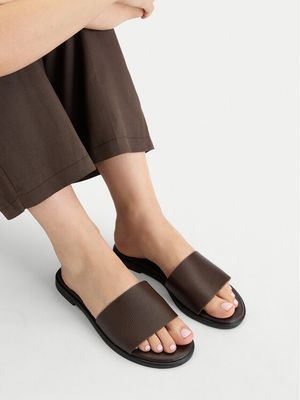 Klapki damskie eleganckie JENNY ze sklepu: MODIVO w kategorii: Klapki damskie - zdjęcie WP-EBWP-BKLVO-LN0_5906751905579