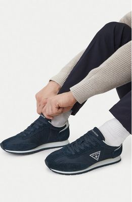 Buty sportowe męskie na wiosnę Guess Jeans ze sklepu: MODIVO w kategorii: Buty sportowe męskie - zdjęcie WP-EBWP-BKLVO-LN0_5907964004141