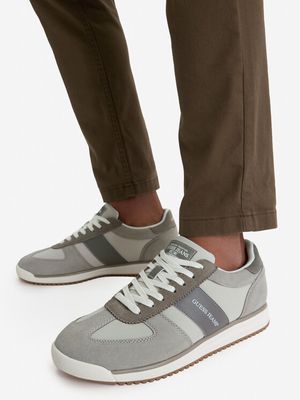 Buty sportowe męskie letnie Guess Jeans ze sklepu: MODIVO w kategorii: Buty sportowe męskie - zdjęcie WP-EBWP-BKLVO-LN0_5907964015413