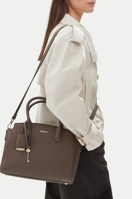 Kuferek elegancki Mexx ze sklepu: MODIVO w kategorii: Kuferki - zdjęcie WP-EBWP-BKLVO-LN0_5907964149712