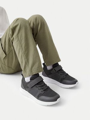 Buty sportowe dziecięce jesienne na wiosnę Sprandi ze sklepu: MODIVO w kategorii: Buty sportowe dziecięce - zdjęcie WP-EBWP-BKLVO-LN0_5907964157915