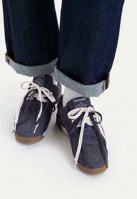 Buty sportowe damskie Reebok ze sklepu: MODIVO w kategorii: Buty sportowe damskie - zdjęcie WP-EBWP-BKLVO-LN0_5907964343943