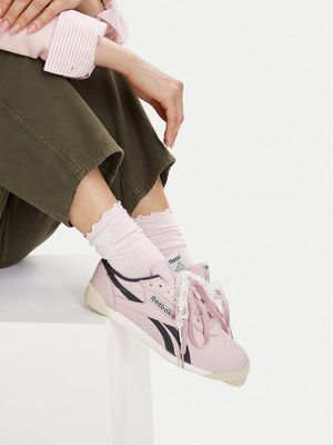 Buty sportowe damskie na wiosnę Reebok ze sklepu: MODIVO w kategorii: Buty sportowe damskie - zdjęcie WP-EBWP-BKLVO-LN0_5907964344209