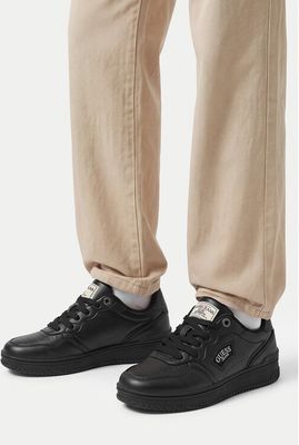 Buty sportowe damskie wiosenne Guess Jeans ze sklepu: MODIVO w kategorii: Buty sportowe damskie - zdjęcie WP-EBWP-BKLVO-LN0_5907964527084