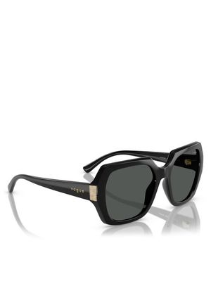 Okulary przeciwsłoneczne damskie elegancki Vogue Eyewear ze sklepu: MODIVO w kategorii: Okulary przeciwsłoneczne damskie - zdjęcie WP-EBWP-BKLVO-LN0_8056262233597