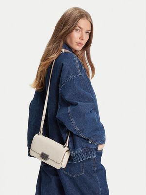 Listonoszka elegancka Tommy Jeans ze sklepu: MODIVO w kategorii: Listonoszki - zdjęcie WP-EBWP-BKLVO-LN0_8721185099567