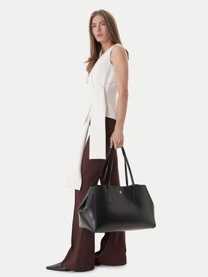 Shopper bag Calvin Klein ze sklepu: MODIVO w kategorii: Torby Shopper bag - zdjęcie WP-EBWP-BKLVO-LN0_8721223877706